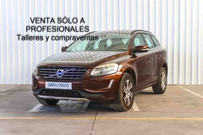 VOLVO XC60 XC60 2.4D Momentum