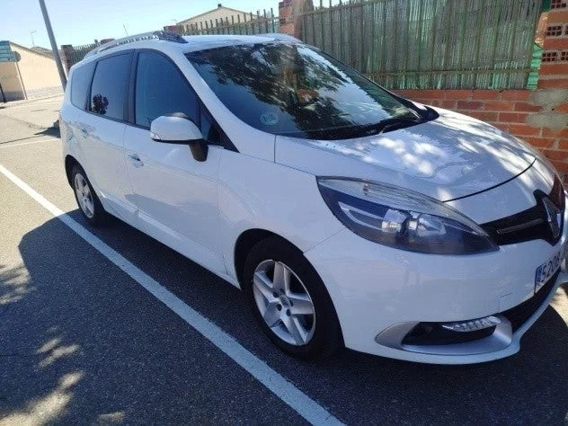 RENAULT Scénic Grand Scénic 1.5dCi eco2 Energy Bose 7pl.