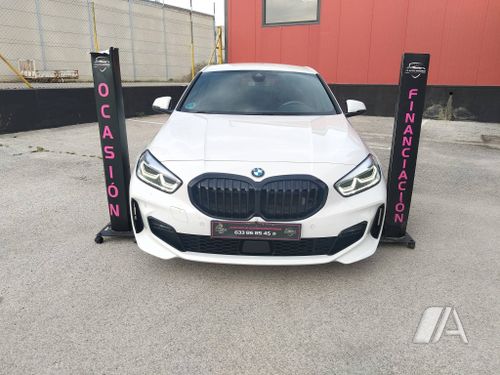 VOLVO XC40 XC40 B3 Black Edition + Aut.