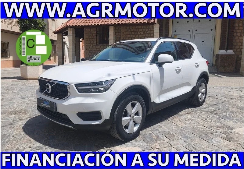 VOLVO XC40 XC40 D3 Momentum Pro