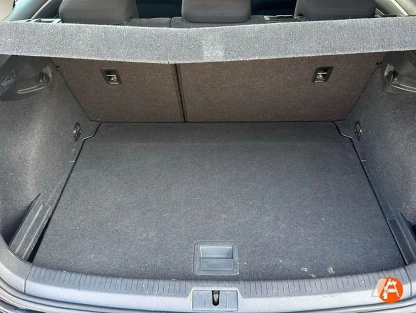 VOLKSWAGEN Golf Golf 1.6TDI Advance 85kW