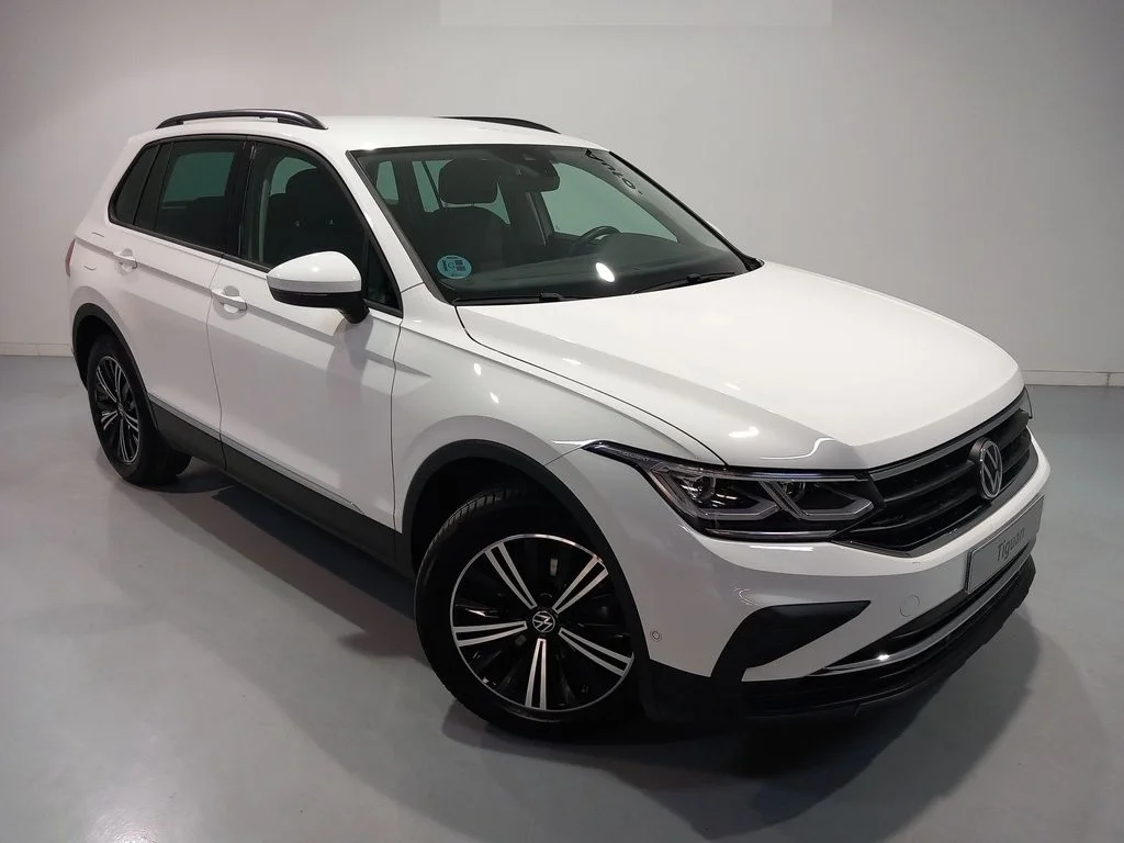 VOLKSWAGEN Tiguan Life 2.0 TDI 150cv Man 6 vel