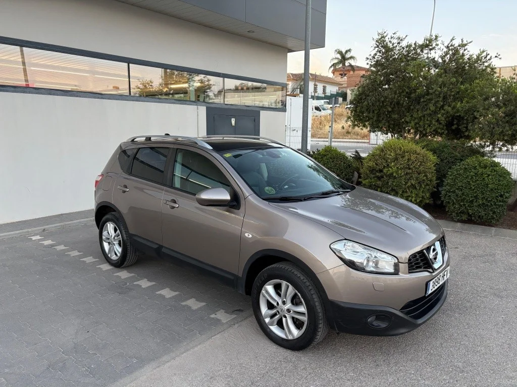 NISSAN Qashqai Q+2 1.5dCi Tekna Premium 4x2 17´´