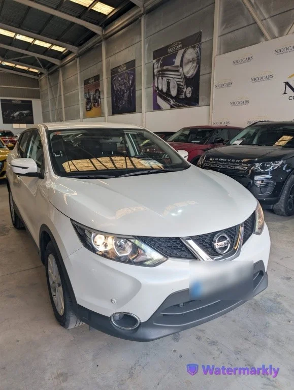 NISSAN Qashqai Qashqai 1.2 DIG-T Acenta 4x2