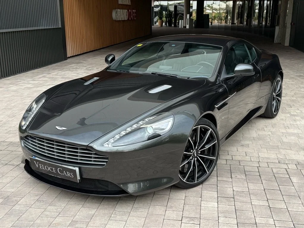 ASTON MARTIN DB9 Coupé