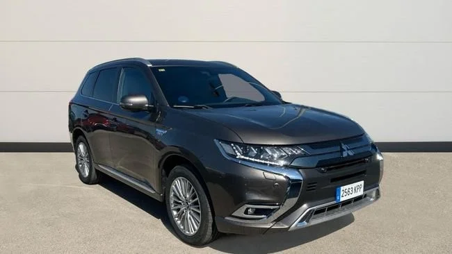 MITSUBISHI Outlander 2.4 PHEV KAITEKI AUTO 4WD 224 5P