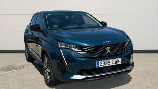 PEUGEOT 3008 3008 1.2 PureTech S&S Allure 130