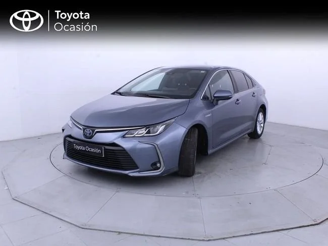 TOYOTA Corolla 1.8 125H ACTIVE TECH E-CVT SEDAN