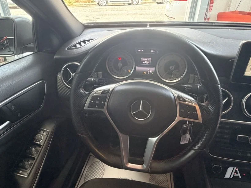 MERCEDES-BENZ Clase A A 200CDI BE AMG Line 7G-DCT
