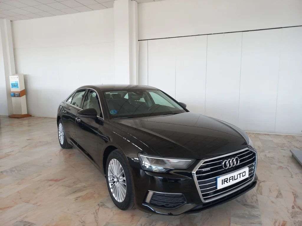 AUDI A6 A6 40 TDI quattro-ultra S tronic (4.75)