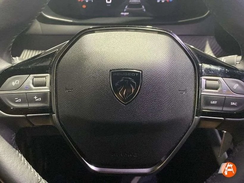 PEUGEOT 2008 Allure Gasolina 100 S&S 6 Vel. MAN