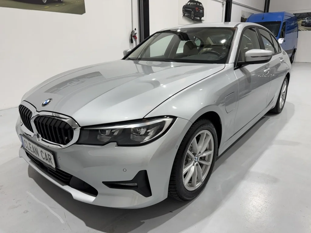 BMW Serie 3 330e