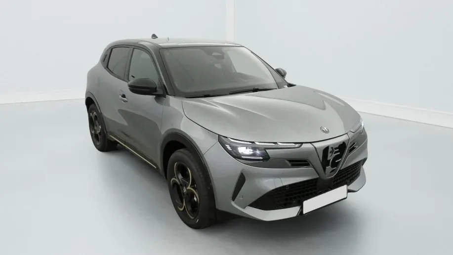 Alfa Romeo Junior 1.2 Ibrida 145 ch eDCT6 Intensa Zéro km immatriculé