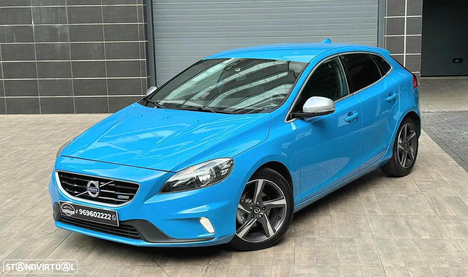 Volvo V40 D2 R Design