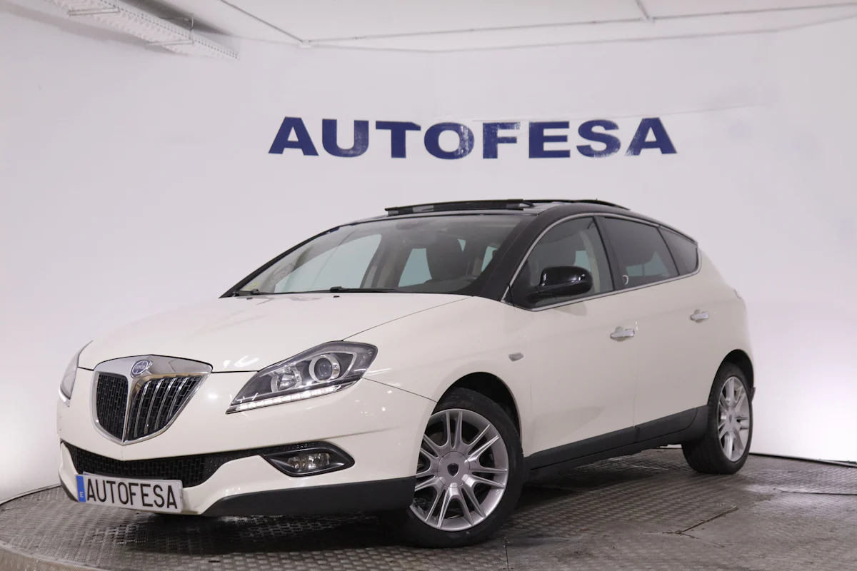 Lancia Delta 1.6 MJET PLATINO SELECTRONIC AUTO 120CV 5P # TECHO ELEC DOBLE