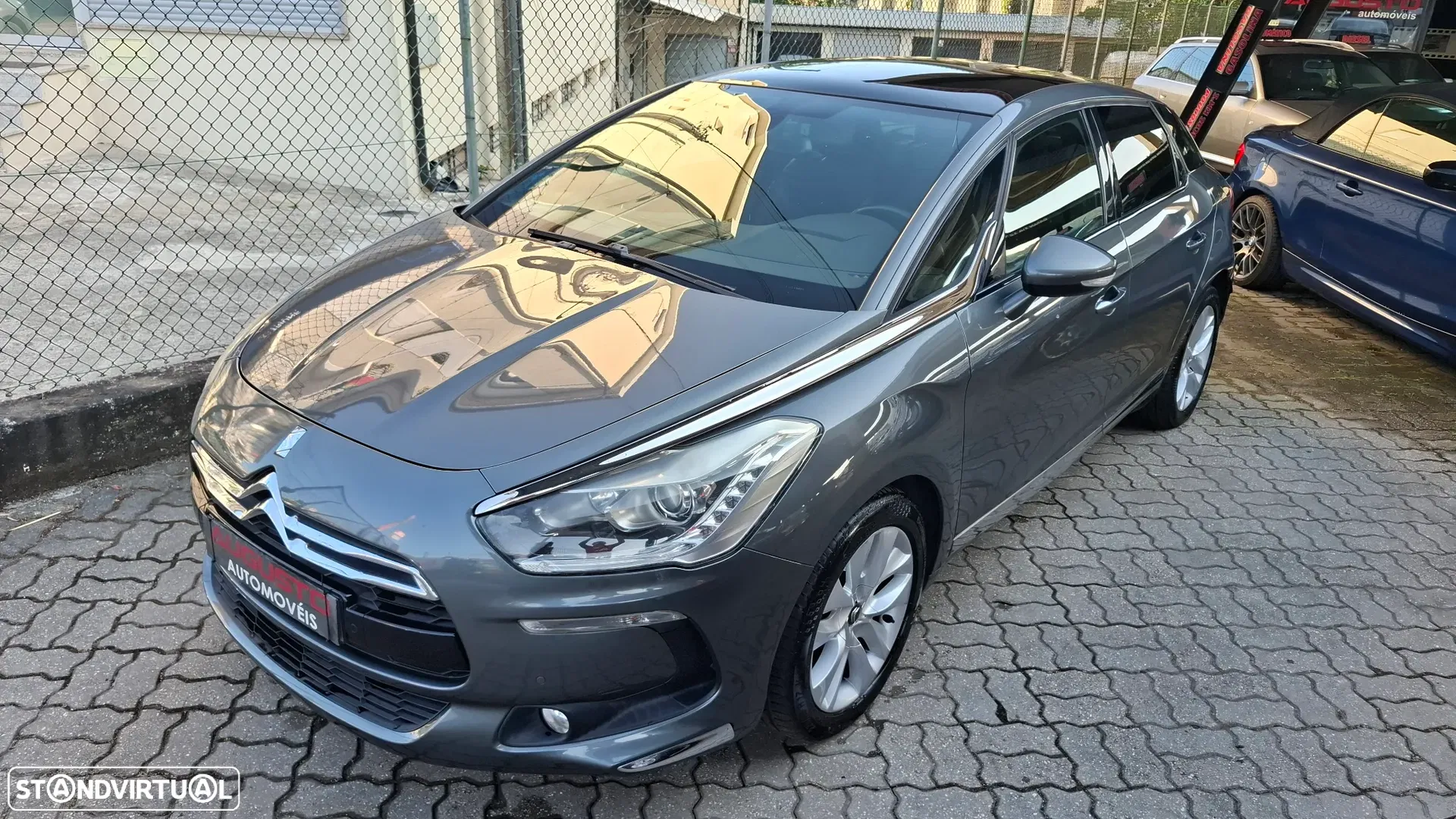 Citroën DS5 e-HDi 110 EGS6 SoChic