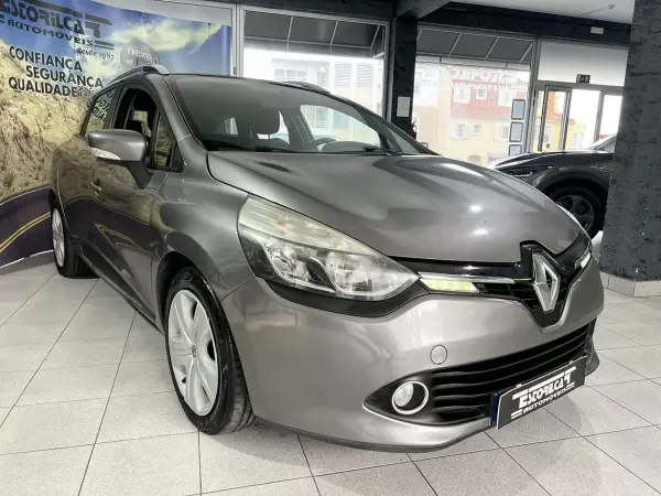 Renault Clio Sport Tourer 2015 1.5 dCi Confort 82g