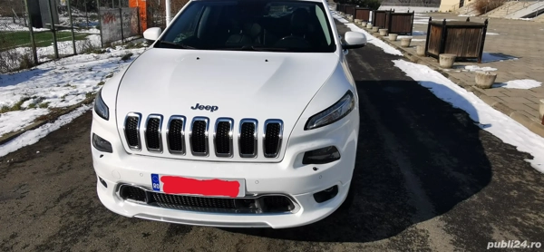 Vand Jeep Cheroke 2016 200 CP