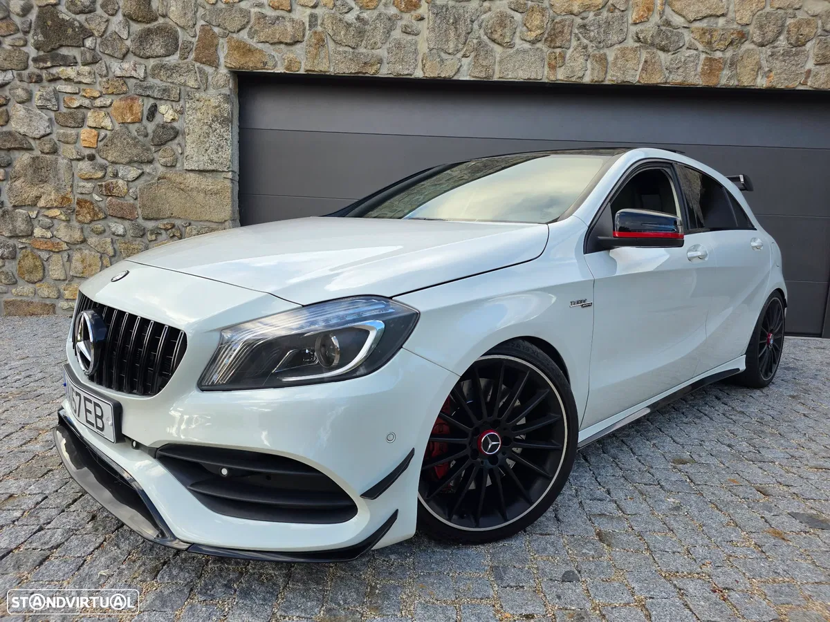 Mercedes-Benz A 45 AMG 4Matic Speedshift 7G-DCT