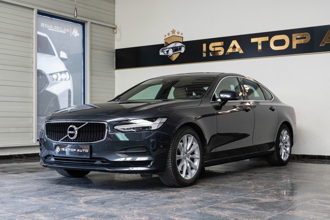 Volvo S90 D4 Geartronic Momentum 2016