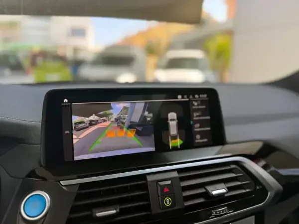 BMW iX3 2021 Inspiring