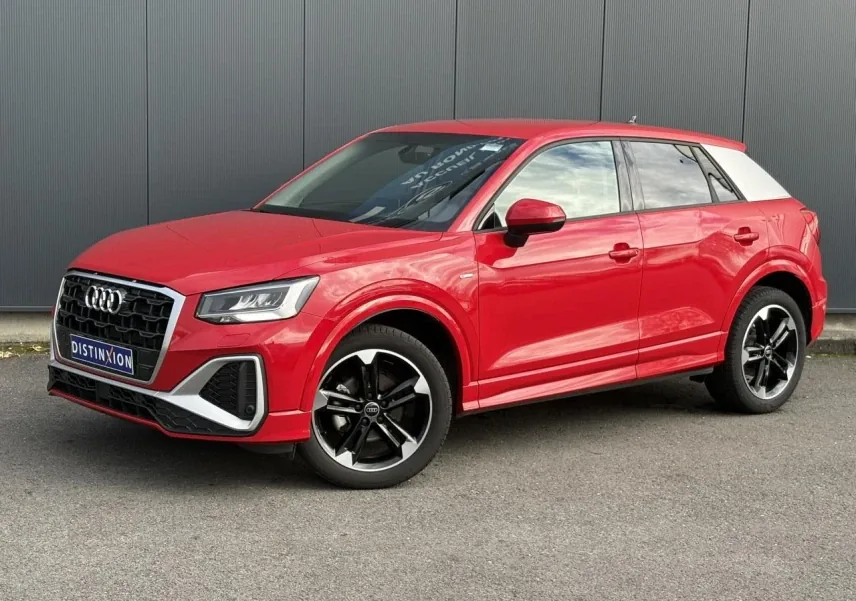 AUDI Q2
