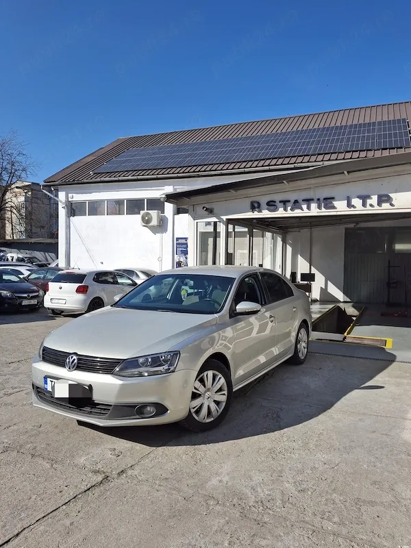 VW Jetta, An 2011, 1.6 TDI, Euro 5