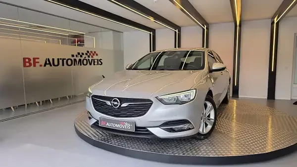 Opel Insignia Grand Sport 2018 1.6 CDTi Innovation