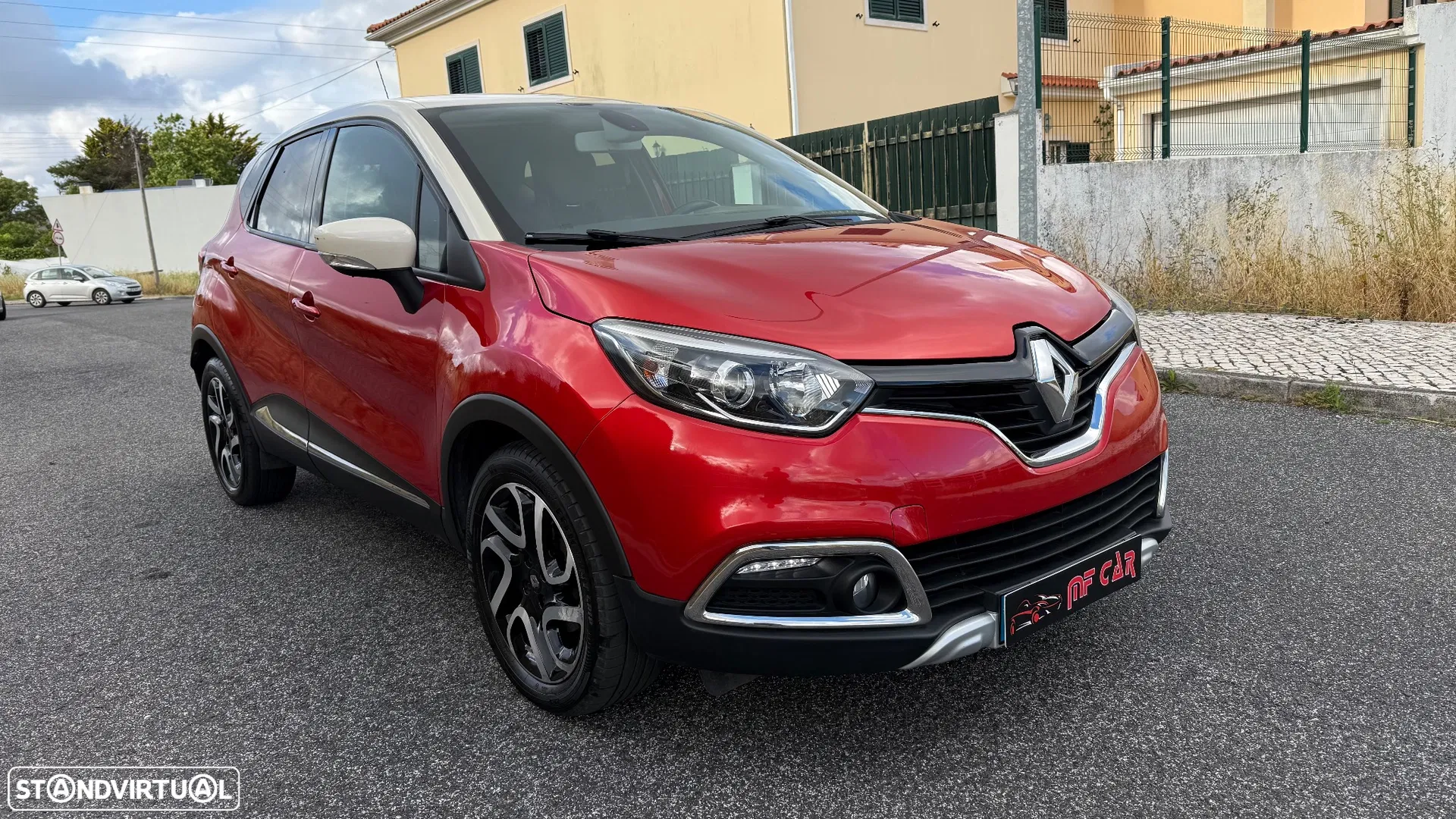 Renault Captur TCe 120 EDC Helly Hansen