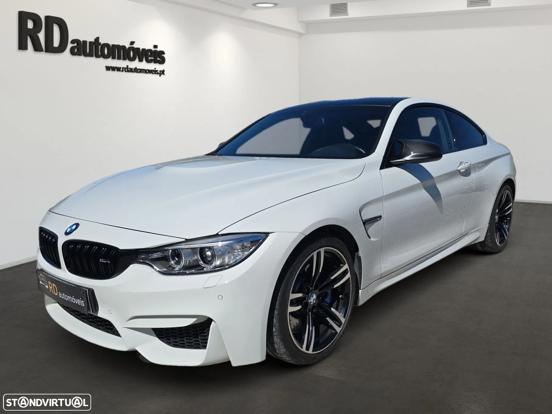 BMW M4 Auto