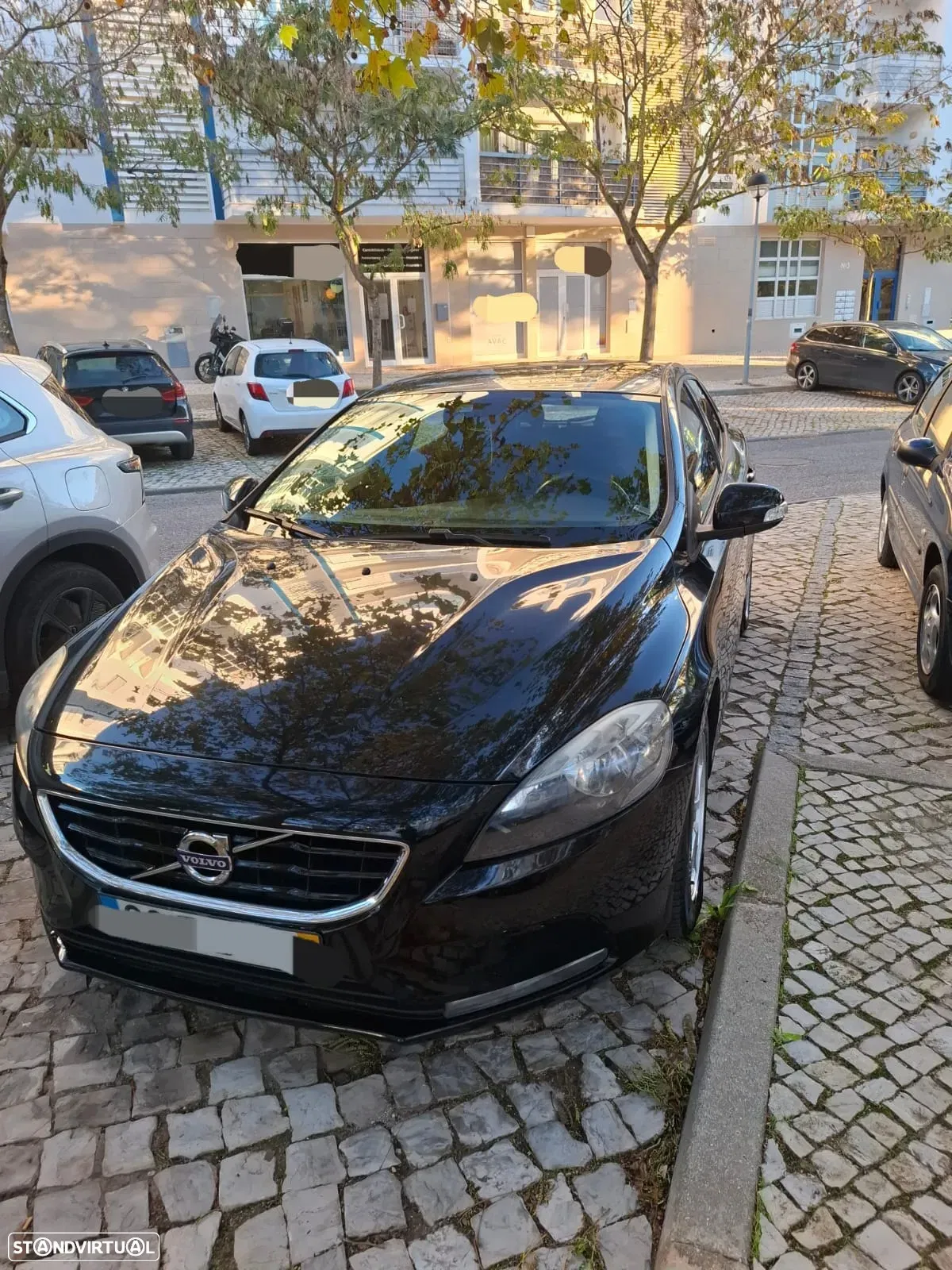 Volvo V40
