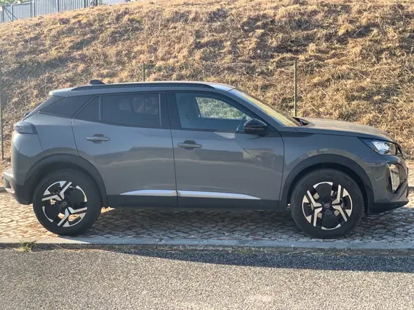 Peugeot 2008 2025 Allure