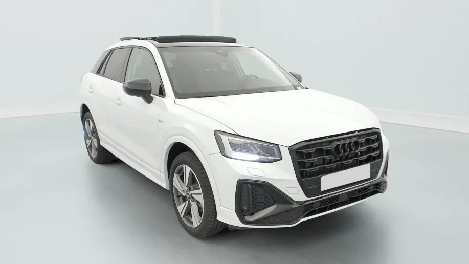 Audi Q2 35 TFSI 150 S tronic 7 Design Zéro km immatriculé