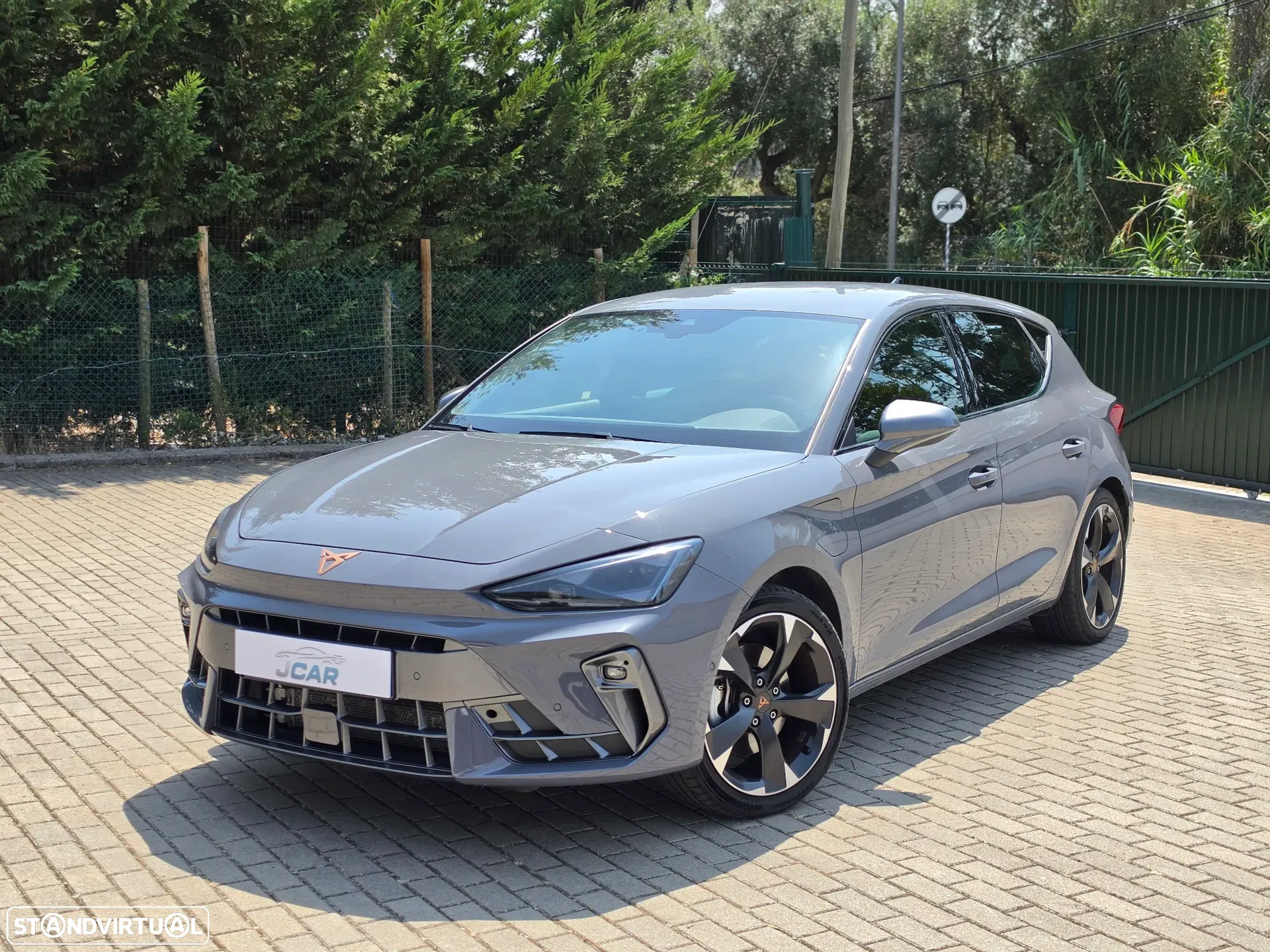 Cupra Leon 1.5 e-Hybrid DSG
