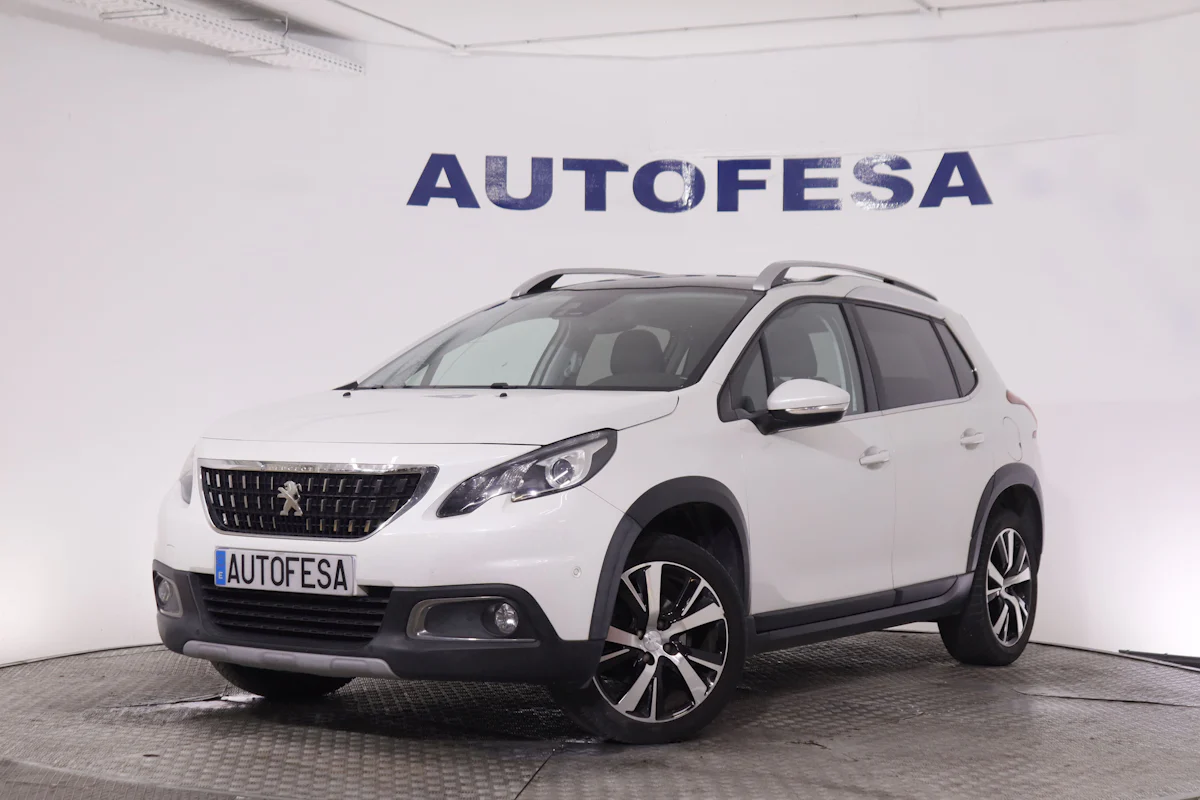 Peugeot 2008 1.2 110CV ALLURE AUTO 5P # NAVY,CAMARA TRASERA,PARKTRONIC