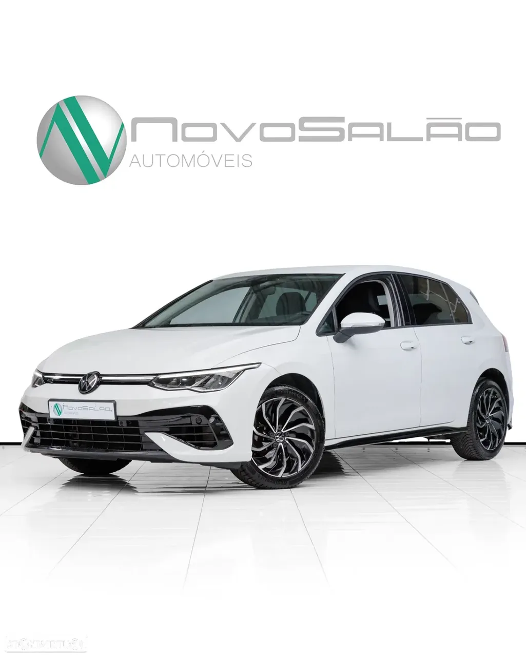 VW Golf 1.5 eTSI OPF DSG R-Line