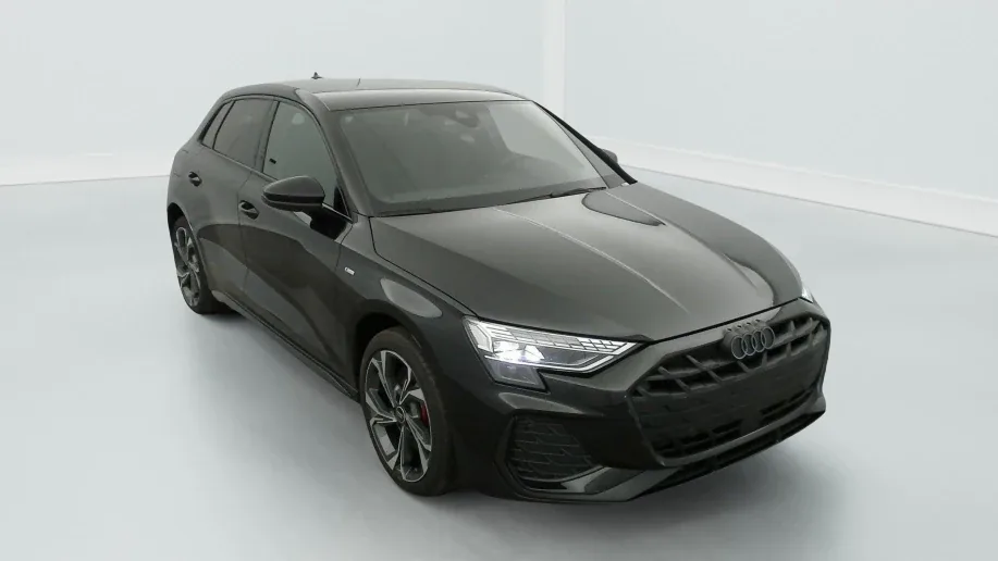 Audi A3 SPORTBACK 45 TFSI e Hybride rechargeable 272 S tronic 6 S line Zéro km immatriculé