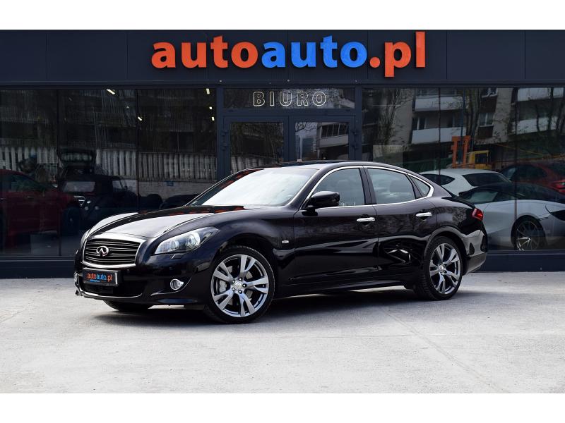 Infiniti M 2011