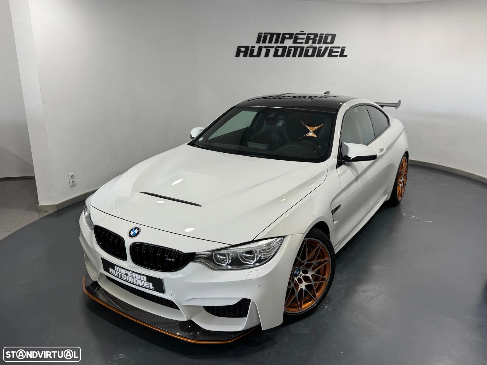 BMW M4 GTS