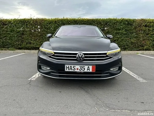 VW Passat B8.5 facelift 2.0 TDI SCR DSG7 Elegance Highline SAD Navi LM17 an 2021