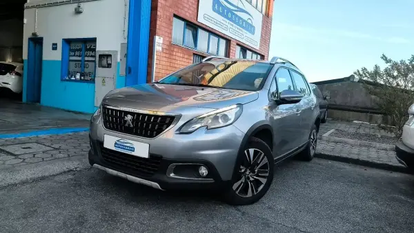 Peugeot 2008 2017 1.6 Blue-HDi Allure