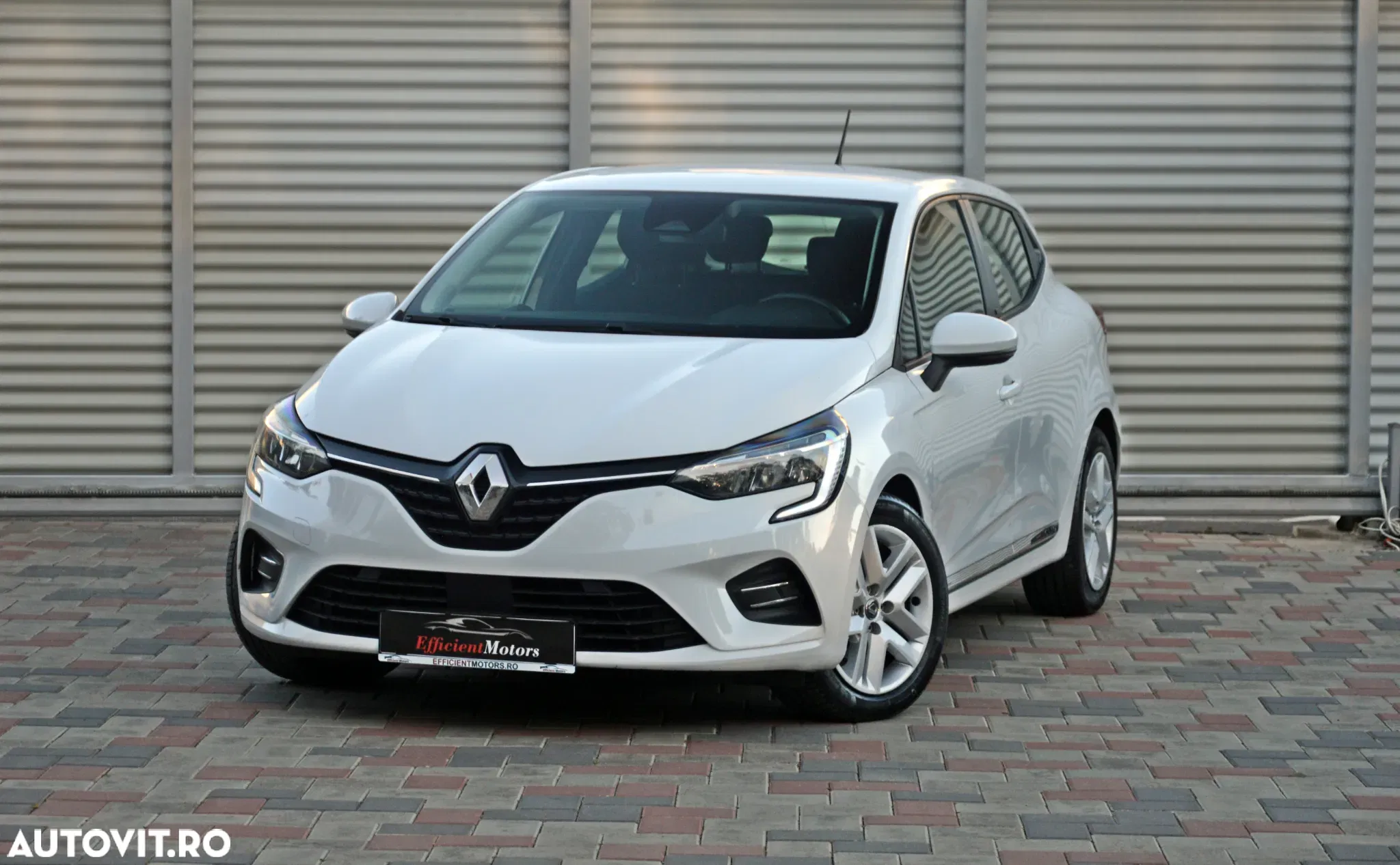 Renault Clio E-TECH 2021