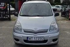 Toyota Yaris Verso