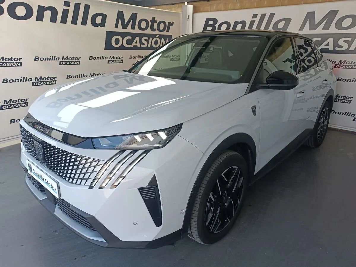PEUGEOT 3008 1.2 MHEV HYBRID 107KW GT EDSC6 145 5P