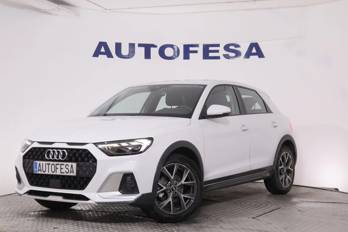 Audi A1 1.5 35TFSI CITYCARVER ADRENALIN AUTO 150CV 5P # IVA DEDUCIBLE, NAVY, PARKTRONIC
