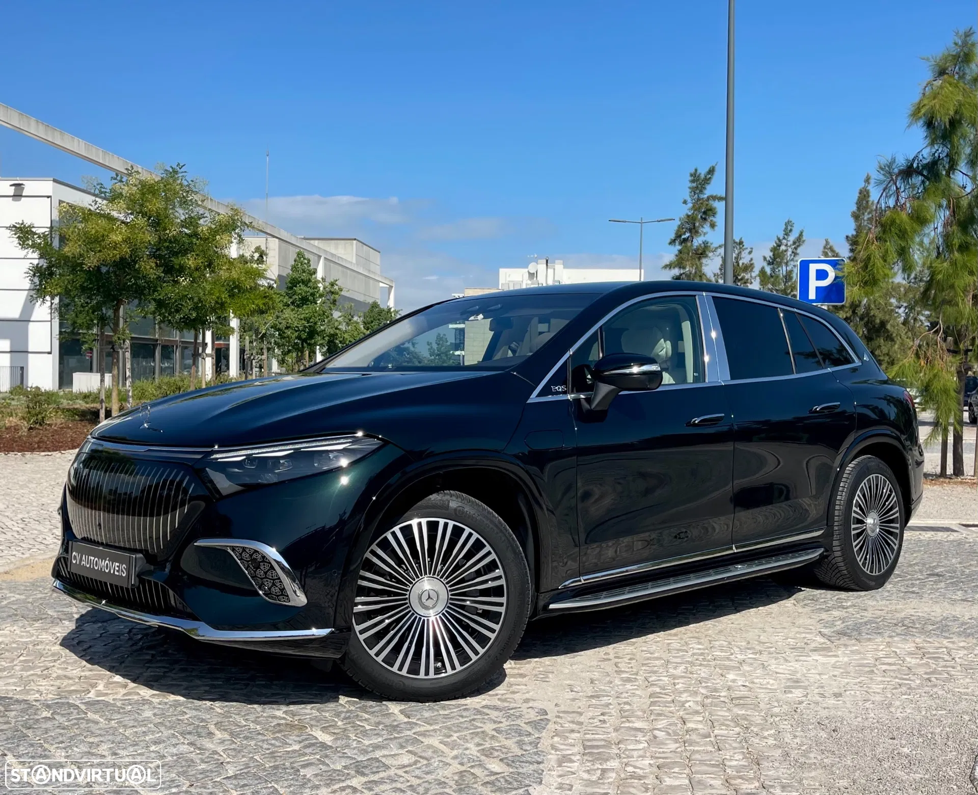 Mercedes-Benz EQS SUV Maybach 680