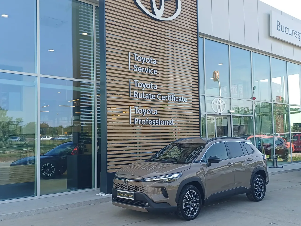 Corolla Cross MC25 2.0 HEV FWD Dynamic