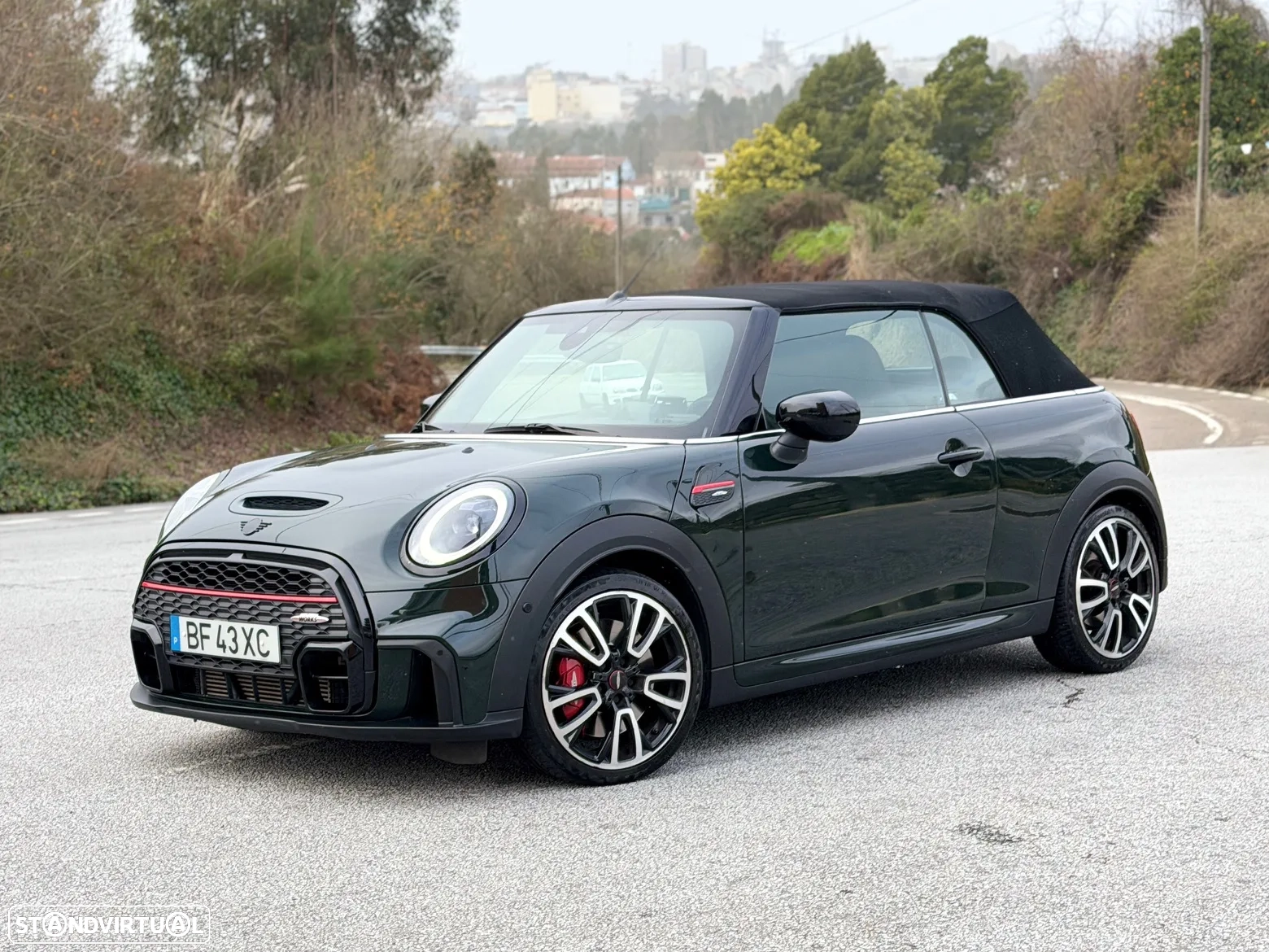 MINI Cabrio John Cooper Works Auto Desportiva