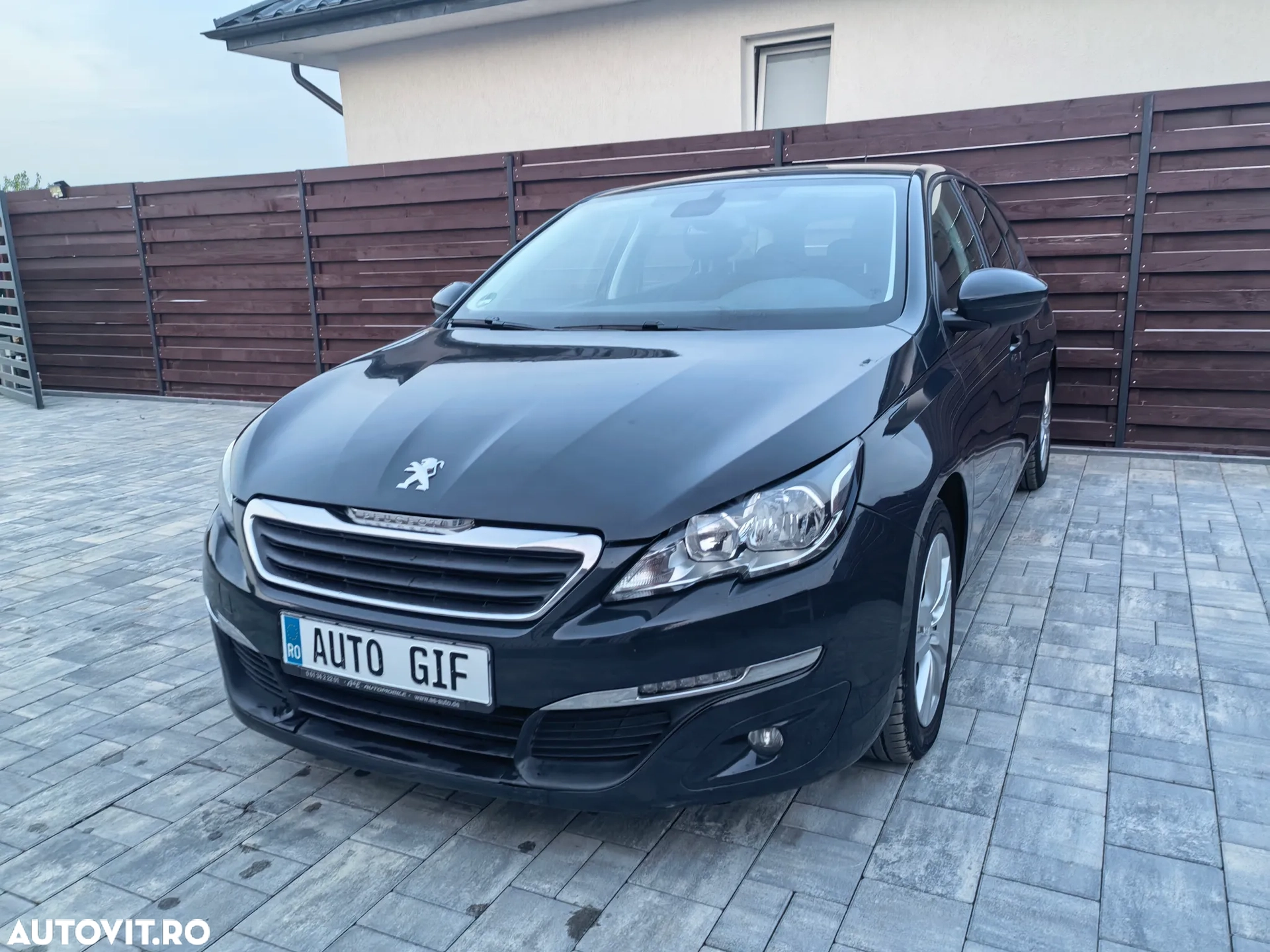 Peugeot 308 SW 2016