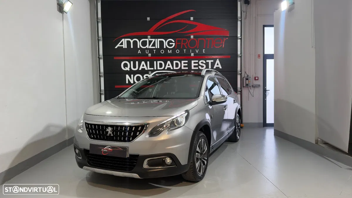 Peugeot 2008 1.2 PureTech Crossway